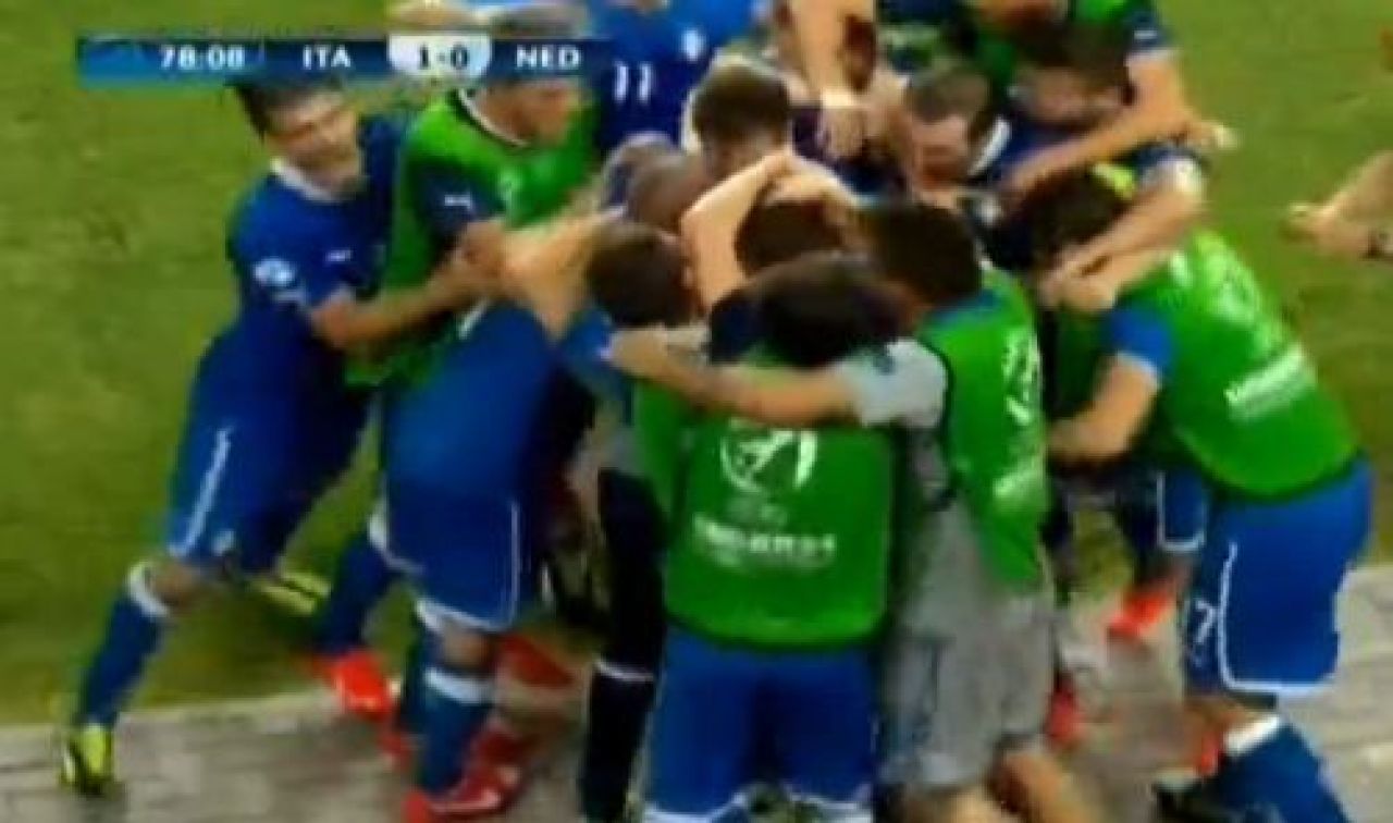 LIVE EUROBLOG U21 | VIDEO: Bijuteriile de la Barca si Real au distrus Italia in finala Euro! Cum s-au dat golurile in Italia 2-4 Spania_5