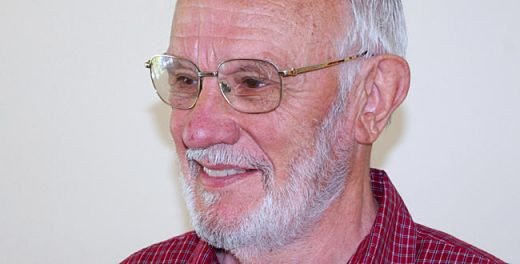 A asteptat 5 ani ziua care il terifia! Apoi a salvat vietile a 2,4 milioane de oameni! Povestea fabuloasa a omului cu bratul de aur :