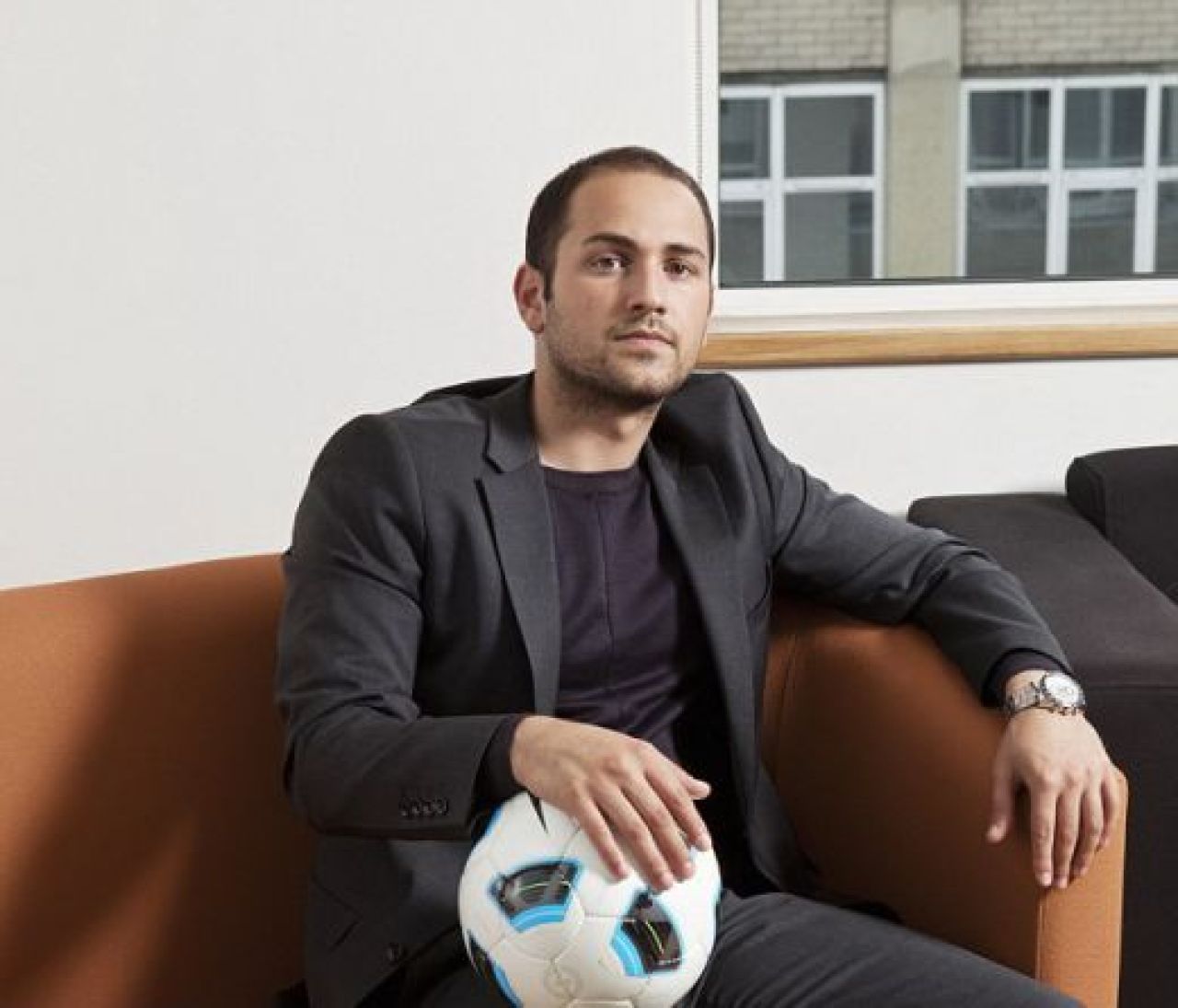 Visele devin realitate: primul jucator de Football Manager care a devenit antrenor! A transferat un fost campion din Romania!_2
