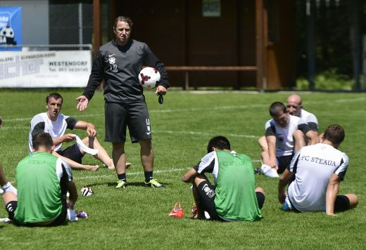 Dream team-ul anuntat de Becali s-a transformat intr-un COSMAR! Steaua a ratat 6 transferuri! Cum trebuia sa arate 11-le de Liga al Stelei: