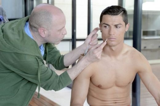 Barcelona sta pe o mina de AUR! Primii 2 oameni in TOP 50 cei mai marketabili sportivi ai lumii joaca pe Camp Nou! Ronaldo e sub Djokovic! Cum arata topul:_5