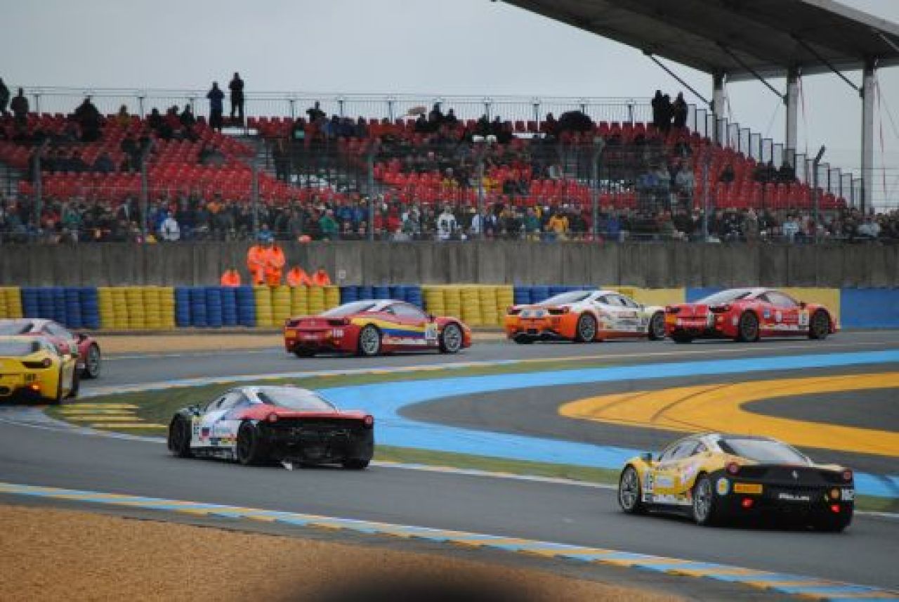 LIVE BLOG Zi si Noapte | Audi a castigat cursa de 24 de ore de la Le Mans, umbrita de moarte pilotului danez Allan Simonsen!_32