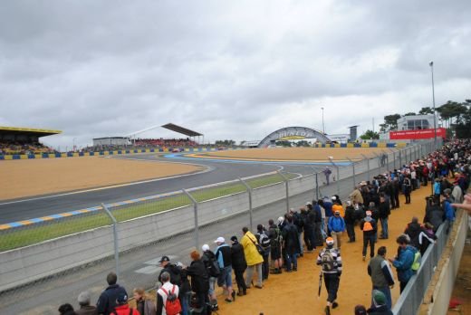 LIVE BLOG Zi si Noapte | Audi a castigat cursa de 24 de ore de la Le Mans, umbrita de moarte pilotului danez Allan Simonsen!_48