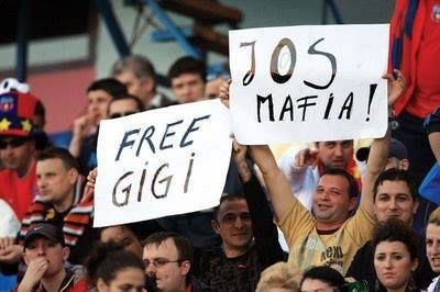 Fenomenul Free Gigi a ajuns pana in Austria: suporterii Stelei au avut un singur mesaj la meciul cu Rubin! Ce spun suporterii despre EXCLUDEREA din Liga: &nbsp;