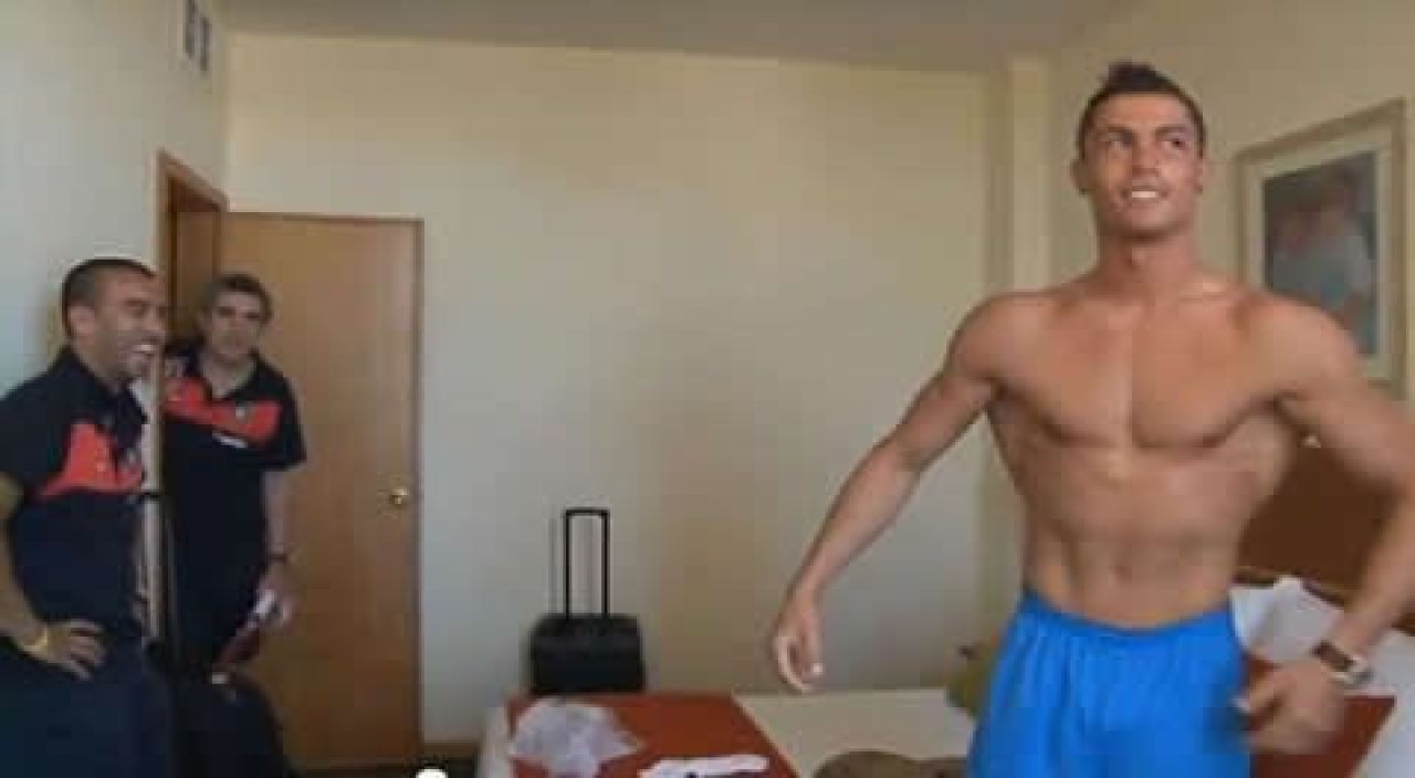 Transformarea ULUITOARE a lui Cristiano Ronaldo! Vezi cum arata dupa ce a RUPT sala in doua: are o musculatura IMENSA! FOTO_3
