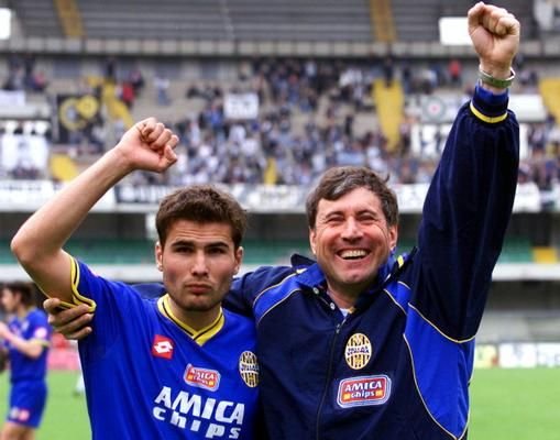 Mutu e chemat sa scoata din MIZERIE o echipa din Romania! Cine il vrea neaparat investitor