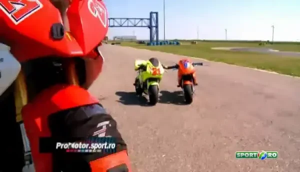 ProMotor: Cursa nebuna in Romania cu cele mai mici motociclete din lume!
