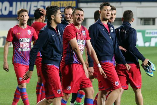 Steaua mai poate da un TUN pe piata transferurilor! Ajax e cu ochii pe un stelist: O sa devina foarte scump! Ce DIAMANT are Reghe la Steaua: