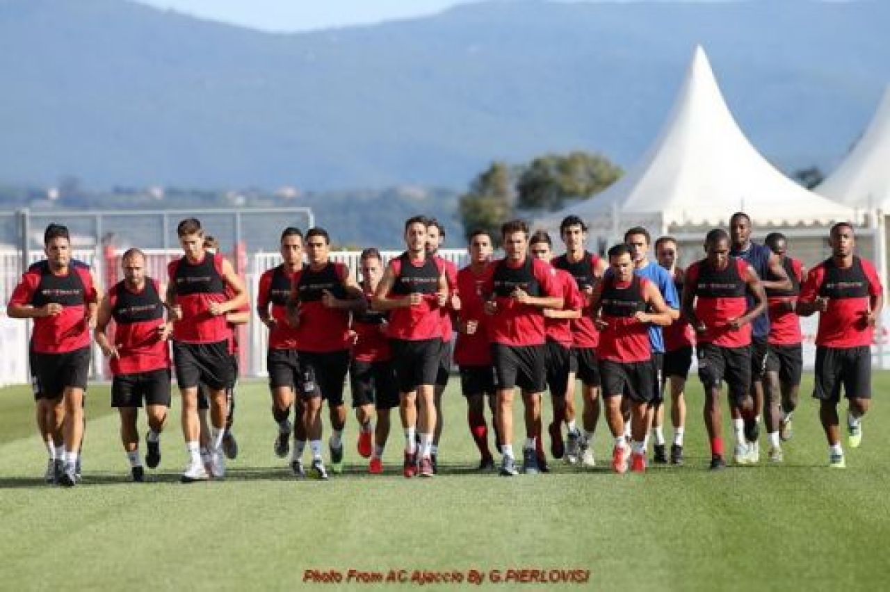 SENZATIE! Primele poze cu Mutu la antrenamentul lui Ravanelli! A postat un mesaj incredibil pentru un jucator de fotbal FOTO:_2