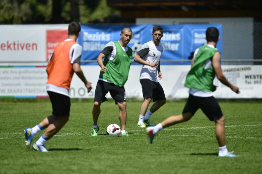 Stelistii sunt cu gandul doar la RAZBOIUL de pe National Arena: Asteptam Supercupa, dar obiectivul este Liga Campionilor! Ce spun despre Piovaccari: