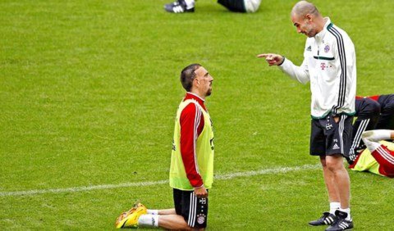 TRANSFER MARKET | OFICIAL! Bayern a platit 25 de milioane de euro! Cu el incepe revolutia lui Guardiola in Germania!_1