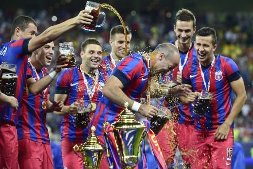Probleme pentru Steaua? Antrenorul lui Vardar e optimist dupa ce a vazut victoria din Supercupa: "Suntem gata sa oprim Steaua!" Cum crede ca poate elimina campioana Romaniei: