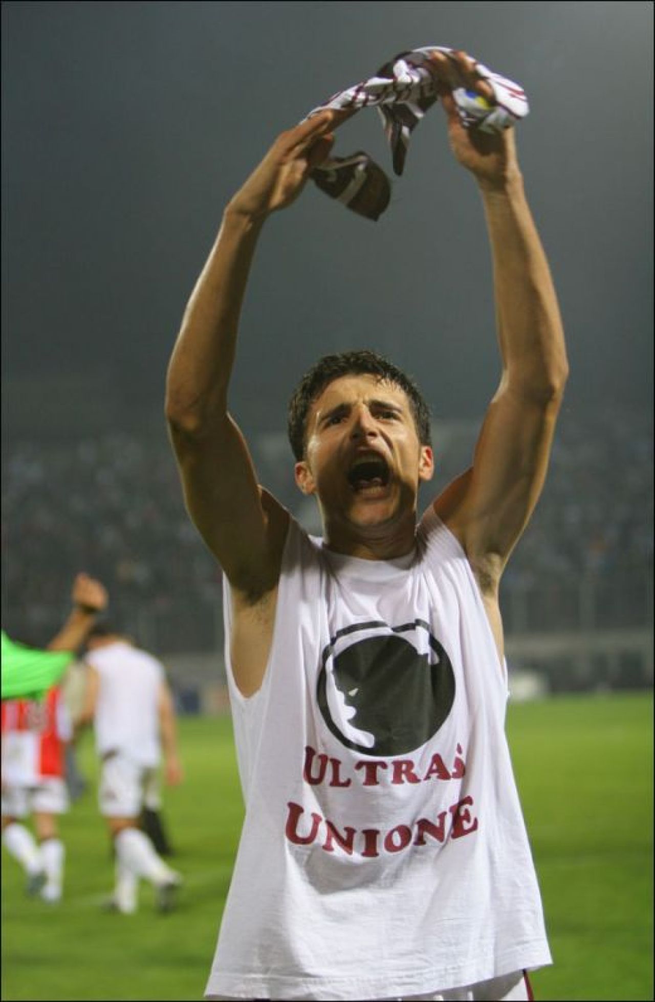 LIVE Blog de Milioane. 2 Milioane | Rapid 2-1 Chiajna! 'Capriori' de Liga 1! Rapid castiga BARAJUL si isi continua visul! Lacrimi la Chiajna!_6