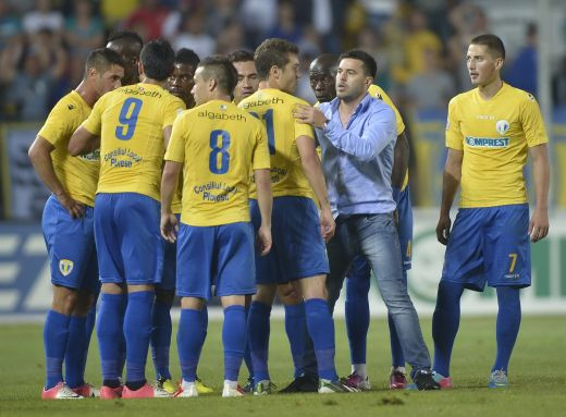 Contra il iarta pe Bokila si il asteapta inapoi in lotul Petrolului! Singura varianta de atac pentru meciul de maine din Europa League: