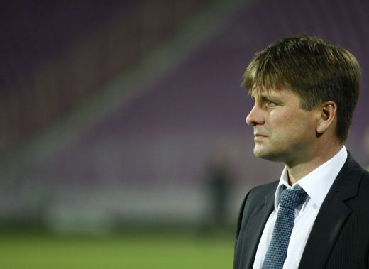 BOMBA inainte de Steaua - Dinamo din Liga Campionilor! Uhrin Jr vrea sa ia stelisti: Mi-ar placea sa-i am la echipa! Avertismentul primit de Steaua: