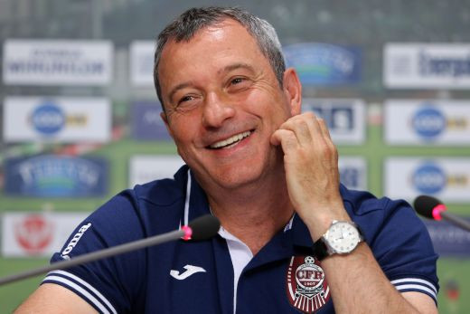 Lovitura pe care Mircea Rednic o pregateste in secret la Cluj! CFR aduce un super atacant cu care vrea sa-i sufle titlul Stelei in acest sezon!