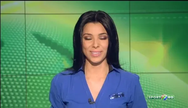 Arnold e chemat in Romania sa-si vada statuia! Unde e asteptat :)