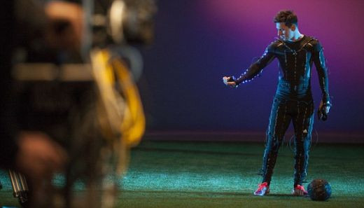 Cea mai tare reclama din toate timpurile! Il recunosti? Noile ghete Adidas nu au aratat niciodata atat de bine! VIDEO_2