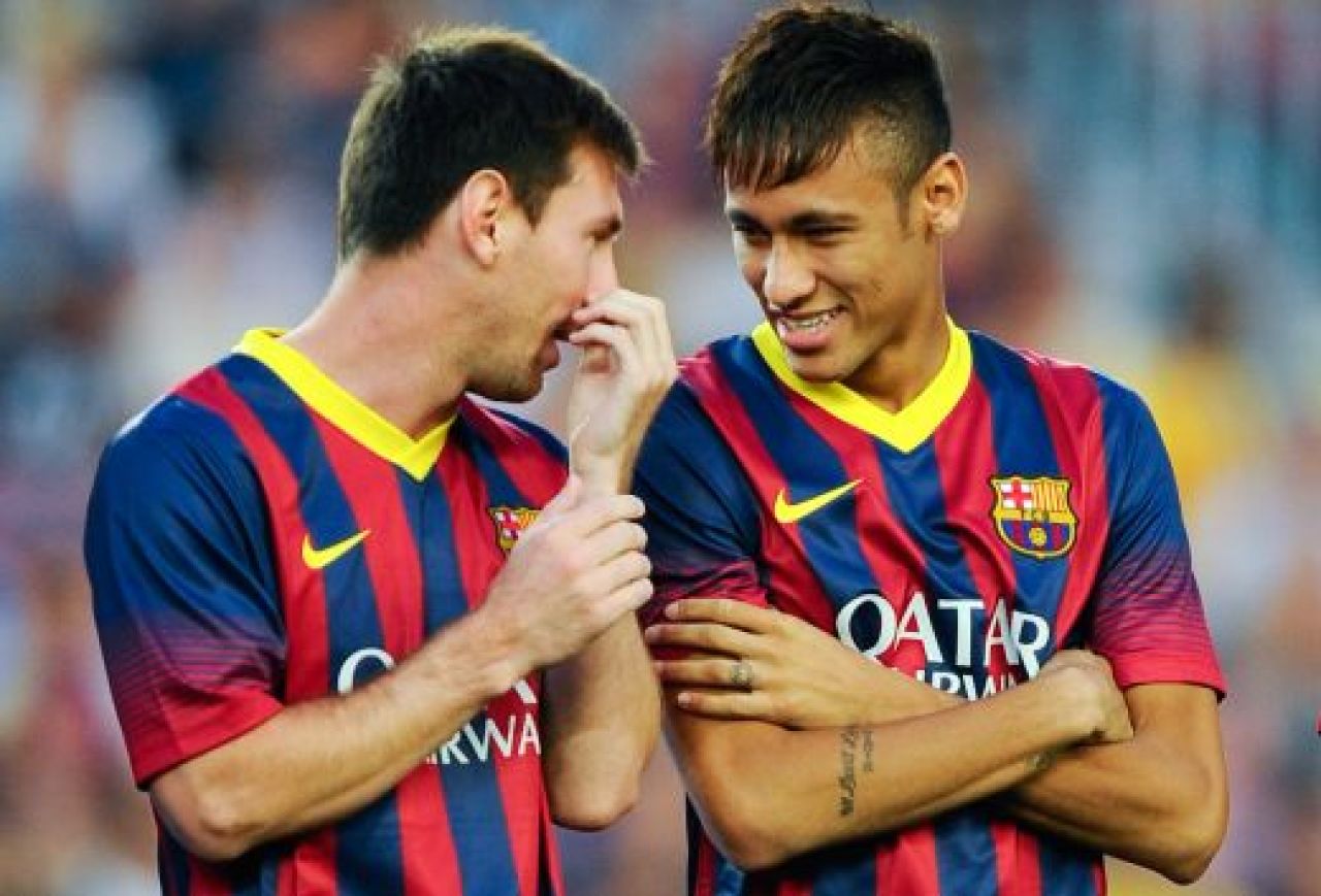 Afacere sud-americana pe Nou Camp! Neymar a castigat primul trofeu alaturi de Messi! Video Barcelona 8-0 Santos!_3