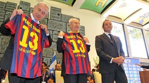 FOTO Mes que un club! Jucatorii Barcei sunt INGERI pentru milioane de oameni! Imagini deosebit de emotionante:_3