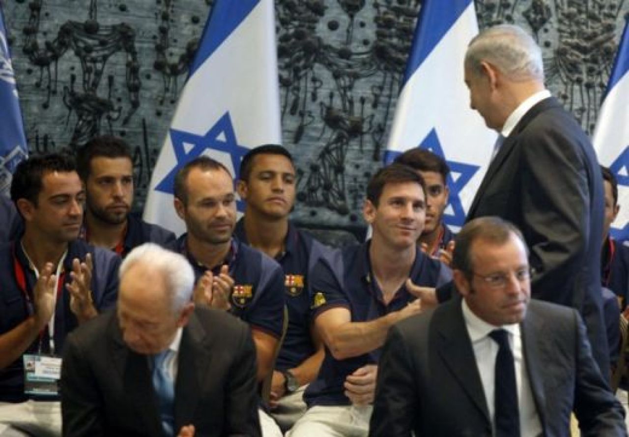 FOTO Mes que un club! Jucatorii Barcei sunt INGERI pentru milioane de oameni! Imagini deosebit de emotionante:_4