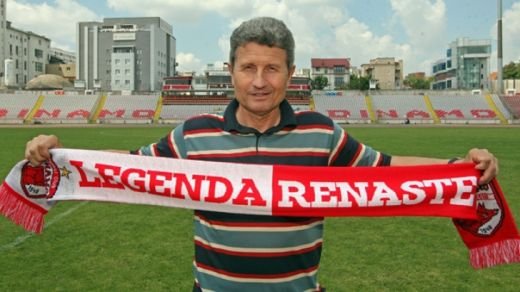 EXCLUSIV Negoita s-a intalnit cu Multescu! Antrenorul dinamovist ramane in continuare la Dinamo: "Nu stiu cat mai rezist!"