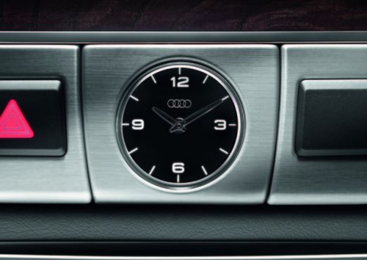 FOTO Noul Audi A8 e gata de lansare! Ce schimbari au facut nemtii la limuzina de lux care a cucerit Europa:_4