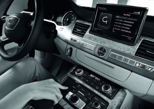 FOTO Noul Audi A8 e gata de lansare! Ce schimbari au facut nemtii la limuzina de lux care a cucerit Europa:_12