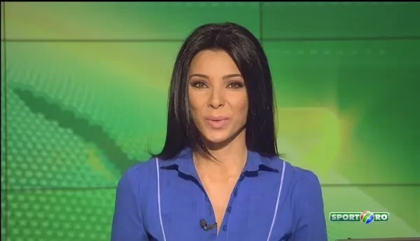 Aroganta sau NEBUNIE? Si-a luat Lamborghini de 500.000 de euro ca sa-si prajeasca un CARNAT! :) VIDEO