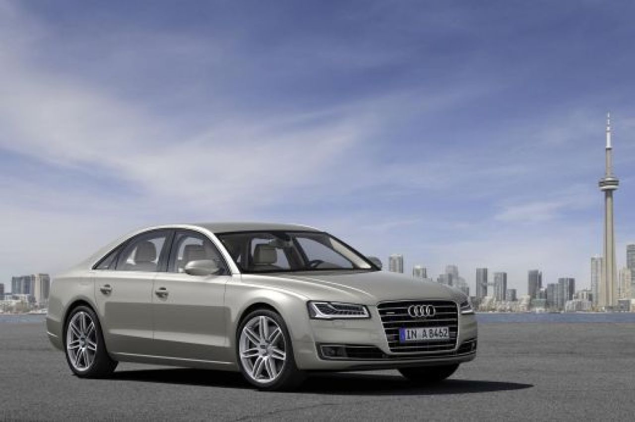 FOTO S-a lansat in urma cu cateva momente! Asa arata limuzina revolutionara de la Audi! Ce noutati aduce:_13
