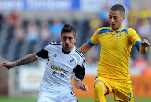 Gol DE VIS intr-un meci DE COSMAR! Grozav a inscris cu o foarfeca PERFECTA! Swansea 5-1 Petrolul! Vezi toate fazele VIDEO_2