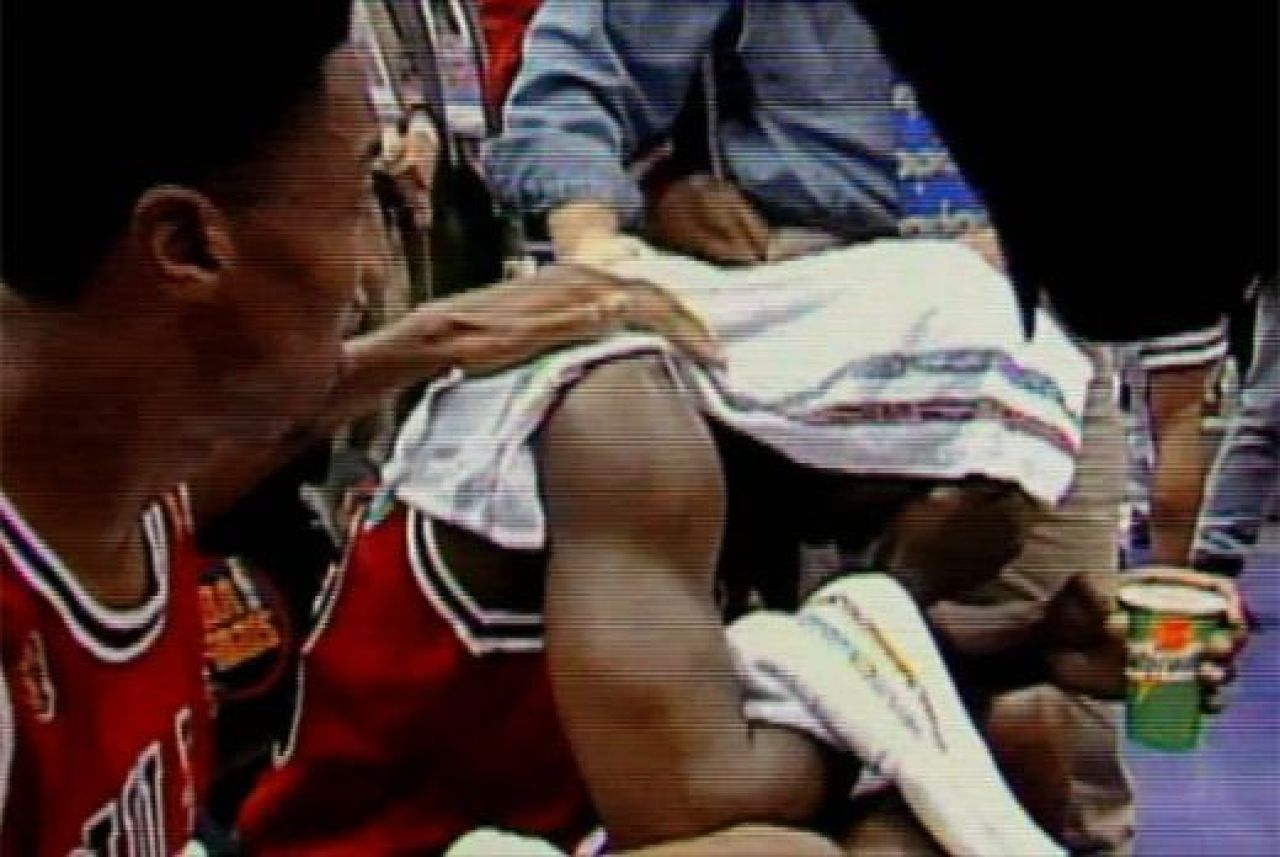 Misterul bolii lui Michael Jordan a fost REZOLVAT!