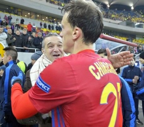 Scenariu DE VIS pentru Chiriches: "Tottenham o sa il vanda pe 40.000.000 de euro in 2 ani!" Care sunt atuurile fundasului Stelei: