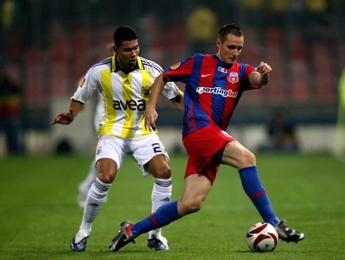 Legia - Steaua i-a adus aminte lui Golanski de 'Becali nebunu''! Intalnire de grad zero in autocarul Stelei: "Eram nervos si l-am strans tare"! Ce reactie a avut Gigi:
