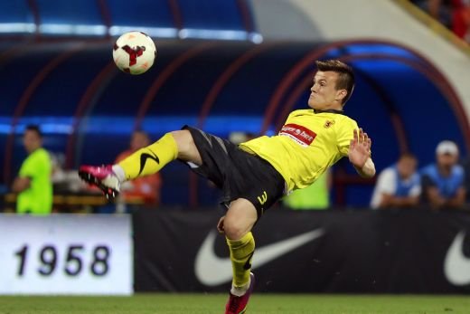 O noua PERLA in locul lui Chiriches? Steaua si-a gasit fundas la Piatra Neamt! Ce spune Marc despre mutarea in Ghencea: