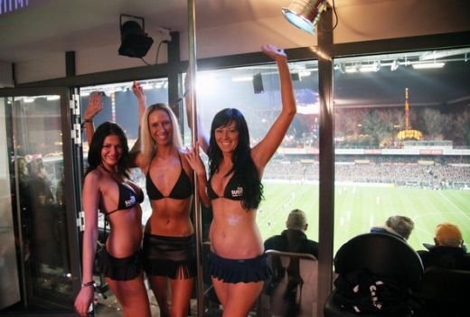 Insula PIRATILOR din fotbal! Cea mai NEBUNA echipa din Europa: sex, droguri & rock'n'roll!_5