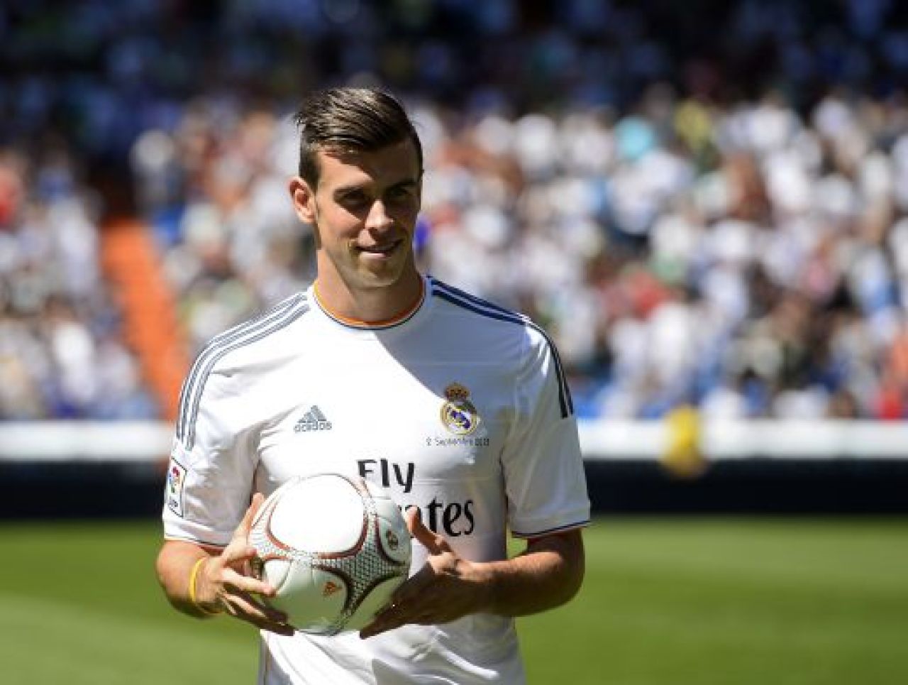 FOTO: Bale a fost prezentat astazi ca jucator al Realului!