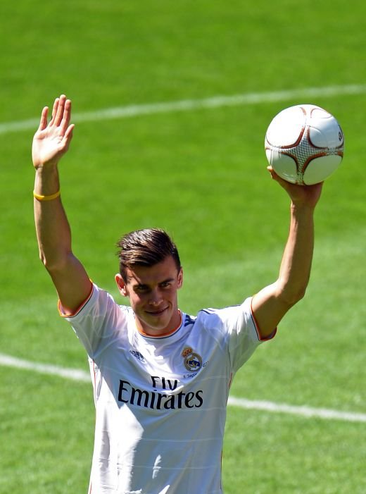 FOTO: Bale a fost prezentat astazi ca jucator al Realului! 