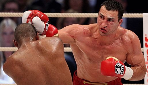 Schimb GENIAL de replici intre doi URIASI! Klitschko si Arnold au facut schimb de amabilitati pe net! Ce si-au transmis cei doi GREI:
