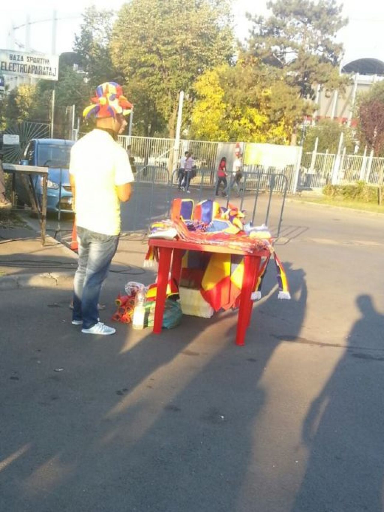 LIVE BLOG Hai, Romania | Bataie in fata stadionului Dinamo: stelistii si dinamovistii si-au dat intalnire dupa meci! Politia a retinut mai multi ultrasi!_17