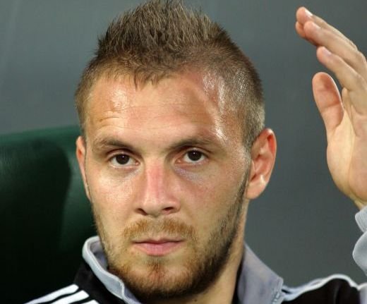 Violente incredibile la un amical jucat azi de Petrolul in Bulgaria! Moti s-a batut cu jucatorii Petrolului, partida a fost suspendata la pauza!