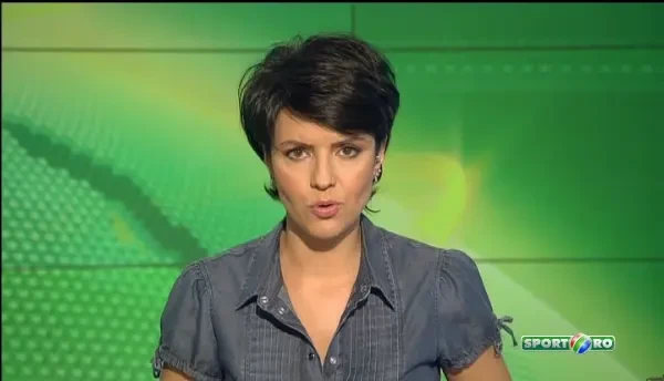 Mesajul ciudat al Anamariei Prodan: omul care n-a putut sa rezolve prelungirea lui Bourceanu este numit 'curcan': "Se crede sef, ca nu e Gigi!" La cine se refera?