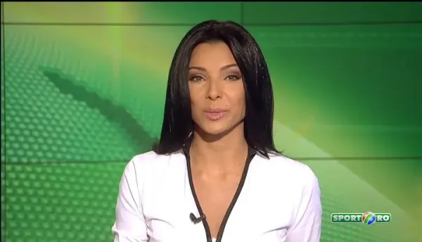 Un monstru de masina a stabilit doua recorduri mondiale dintr-o lovitura! Vezi cat a prins namila de 5 TONE si 3 metri inaltime! VIDEO