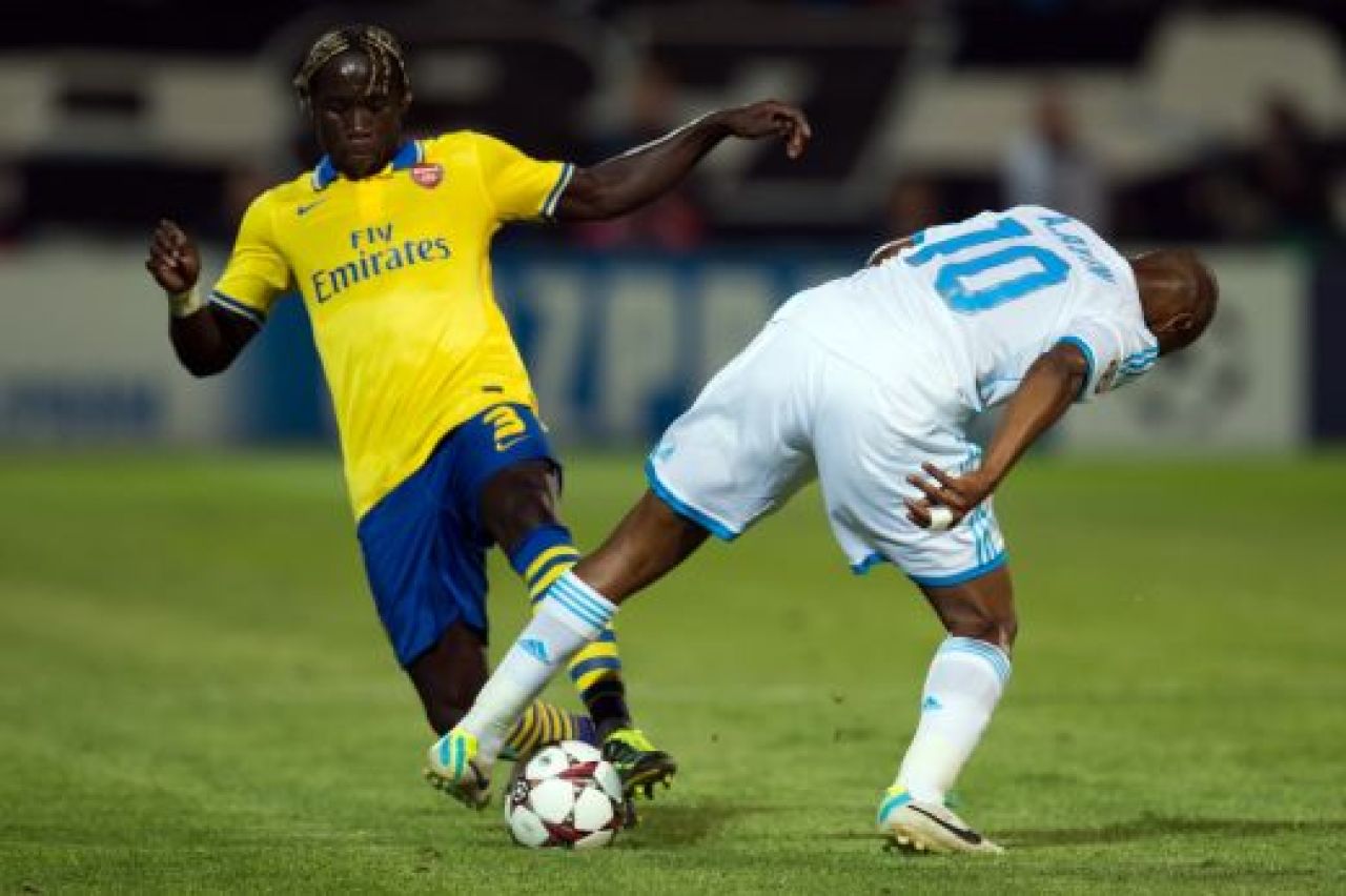 Napoli 2-1 Dortmund, Chelsea 1-2 Basel, Barcelona 4-0 Ajax, Atletico 3-1 Zenit, Marseille 1-2 Arsenal! Vezi toate meciurile: VIDEO_4