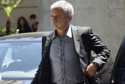 E asta cea mai tare imagine DIN ISTORIE cu Mourinho? Cum a fost surprins dupa UMILINTA cu Basel din Liga_2