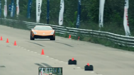 VIDEO PANICA maxima la 405 km/h! Un Lamborghini de 2000 de cai a terminat cursa in FLACARI! Cum s-a incheiat faza: