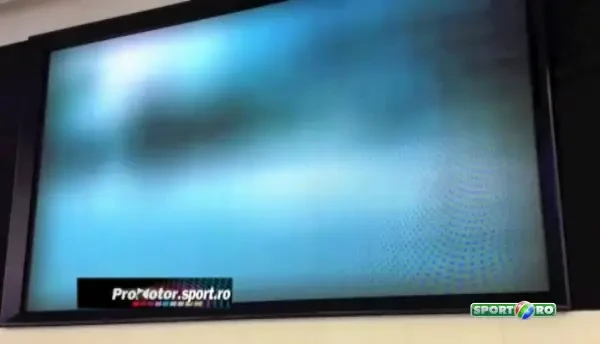 Toyota, prima marca auto care si-a lansat creatia in spatiu.