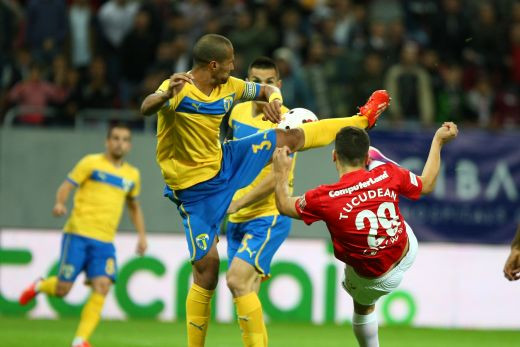 Multescu isi asteapta sentinta: Conducatorii decid daca raman! Contra propune un nou nume important in Liga 1: Nu a aratat inca ce poate! Toate reactiile: