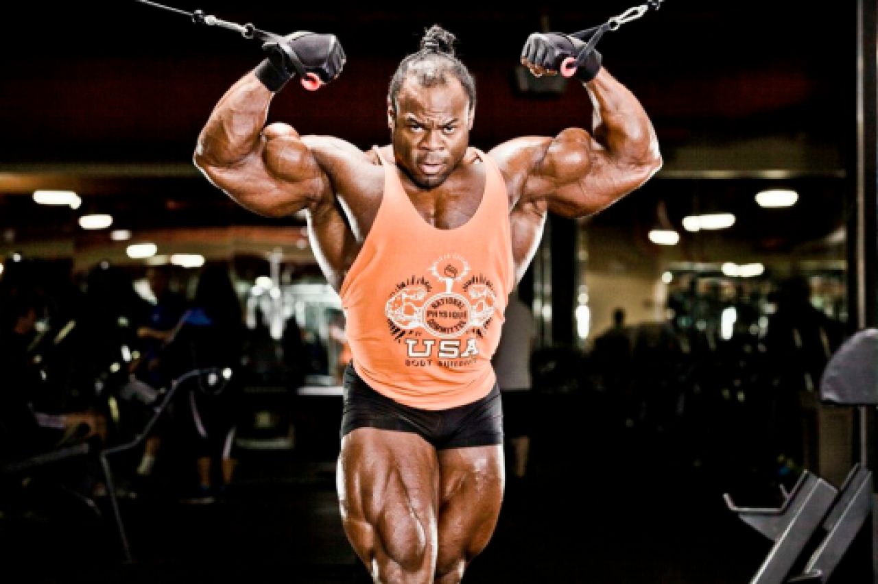 Favoritul Mr. Olympia din 2013 arata FENOMENAL!