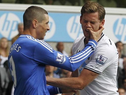 Un jucator de legenda al lui Liverpool, OBLIGAT sa-si ceara scuze in direct la BBC dupa ce l-a numit pe Torres 